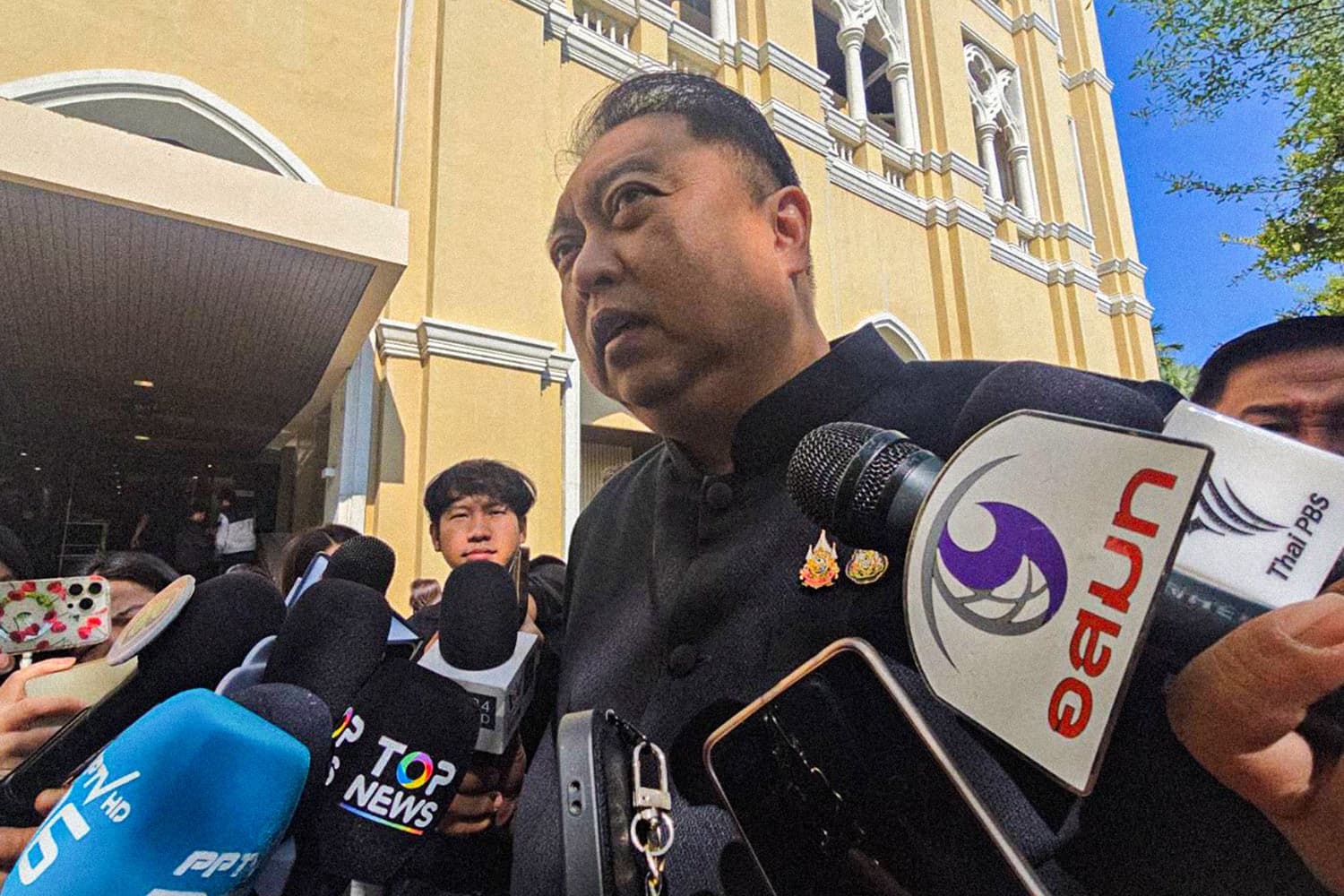 ‘สุชาติ’ หวังพบ ‘ปธน.ศรีลังกา’ เจรจานำทีมแพทย์ตรวจสุขภาพ ‘พลายประตูผา-พลายศรีณรงค์’ ก่อนพิจารณาพา 2 ช้างไทยกลับบ้าน