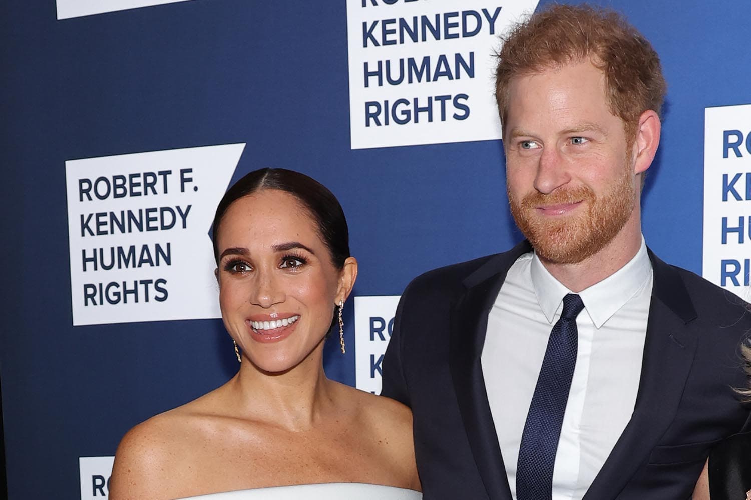 Support_for_Harry_and_Meghan_FALLS_after_Netflix_release_SPACEBAR_Hero_03b647601b.jpeg