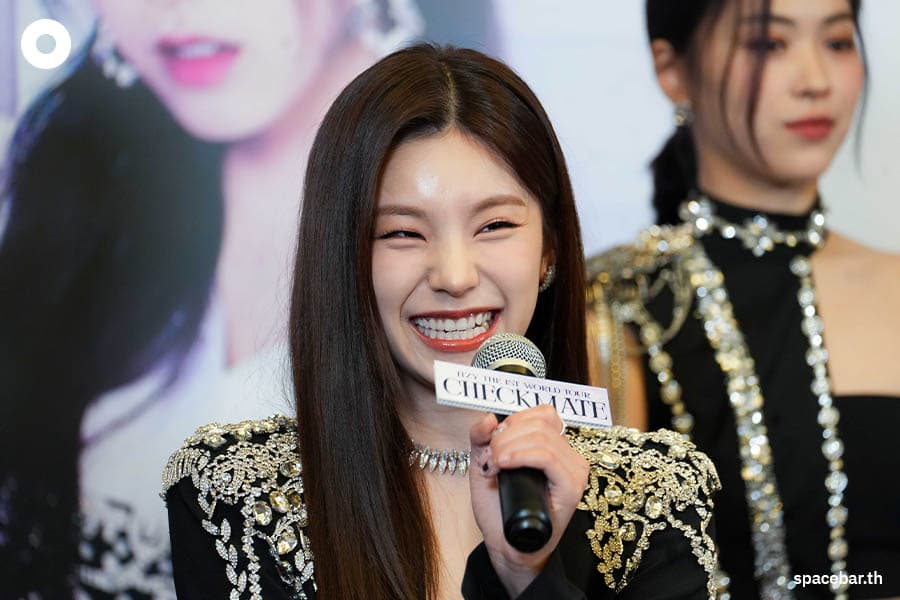 THINK_THING_Interview_ITZY_WORLD_TOUR_CHECKMATE_BANGKOK_SPACEBAR_Photo01_1650739575.jpeg