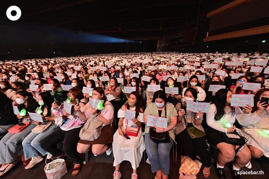 THINK_THING_Review_Fanconcert_Rendezvous_Jinyoung_GOT_7_SPACEBAR_Photo04_097cac8725.jpeg