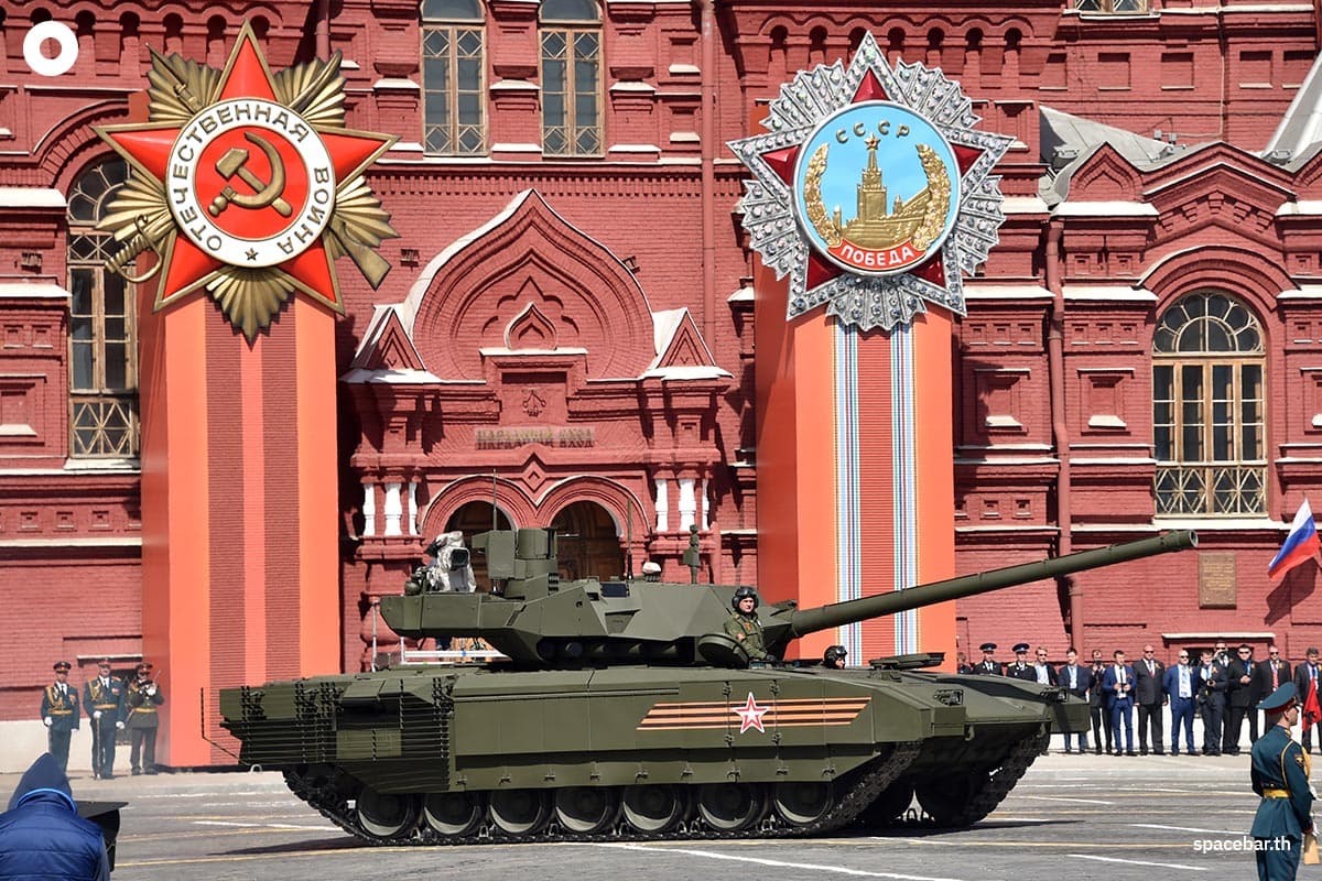 T_14_Armata_tanks_russia_ukraine_war_putin_SPACEBAR_Photo03_472da01d8a.jpeg