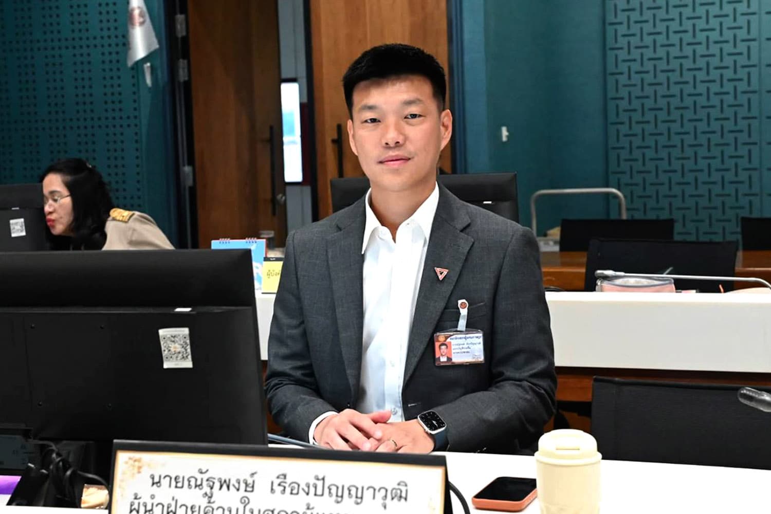 'ณัฐพงษ์' มองช่องยื่น 'คดีฮั้ว สว.' ร้อง 'ศาล รธน.' ต้องเป็นผู้ถูกละเมิดสิทธิโดยตรง