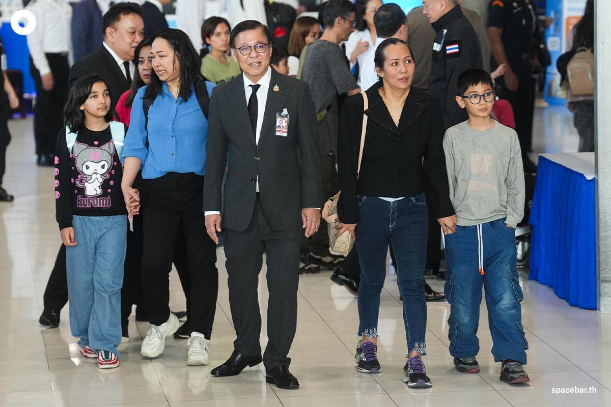Thai-citizens-evacuated-from-Iran-have-arrived-back-in-Thailand-SPACEBAR-Photo06.jpg