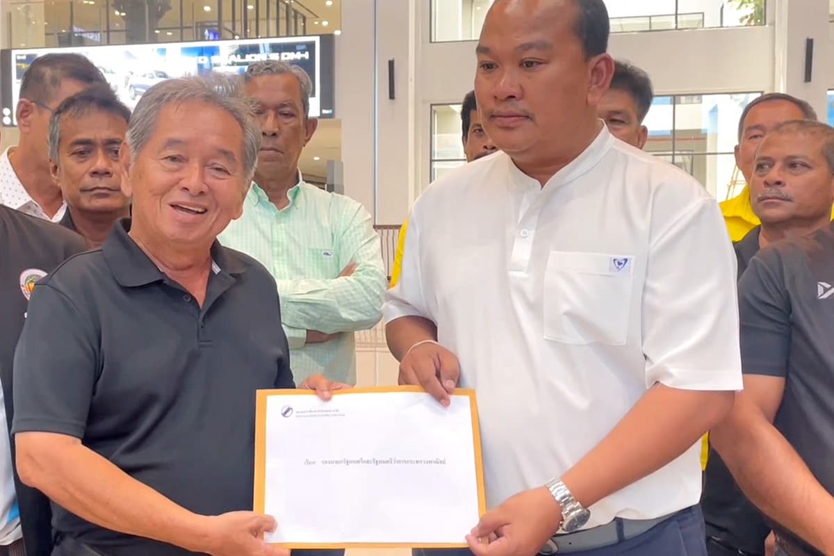 Thai-shrimp-crisis-System-wide-losses- farmers-urge-government-to-urgently-resolve-the-issue-SPACEBAR-Photo08.jpg