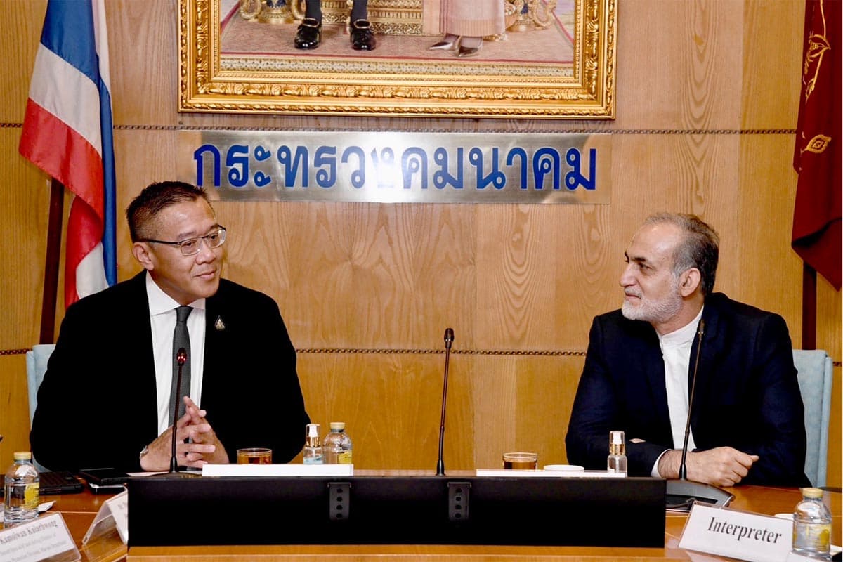Thai_Iranian_meet_SPACEBAR_Photo01_be49a50253.jpeg