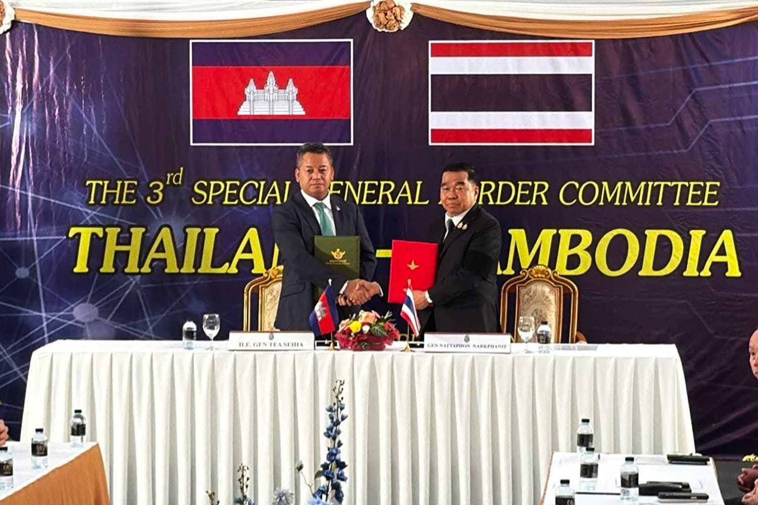 ‘ไทย–กัมพูชา’ หยุดยิงเที่ยงตรงวันนี้! วัดใจ 72 ชม.ส่ง ‘เชลย’ คืน
