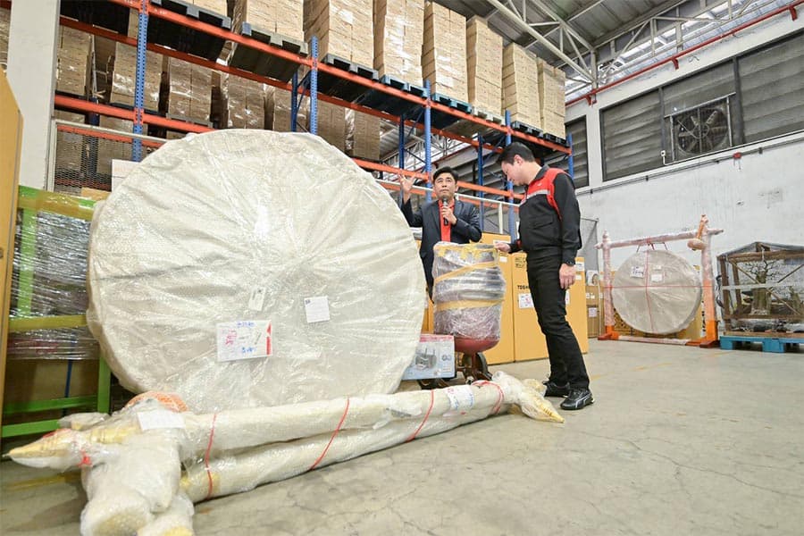 Thailand_Post_EMS_JUMBO_new_service_large_items_200_kg_SPACEBAR_Photo02_f45ed496b6.jpeg