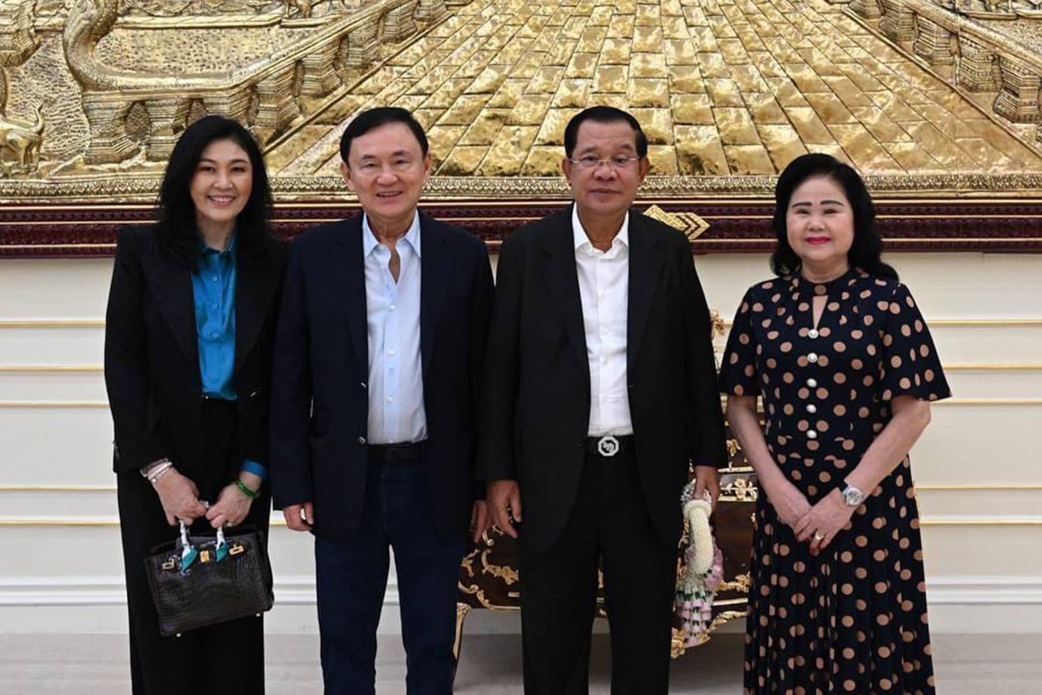 Thaksin_Yingluck_go_to_Cambodia_SPACEBAR_Hero_17b11c154b.jpeg