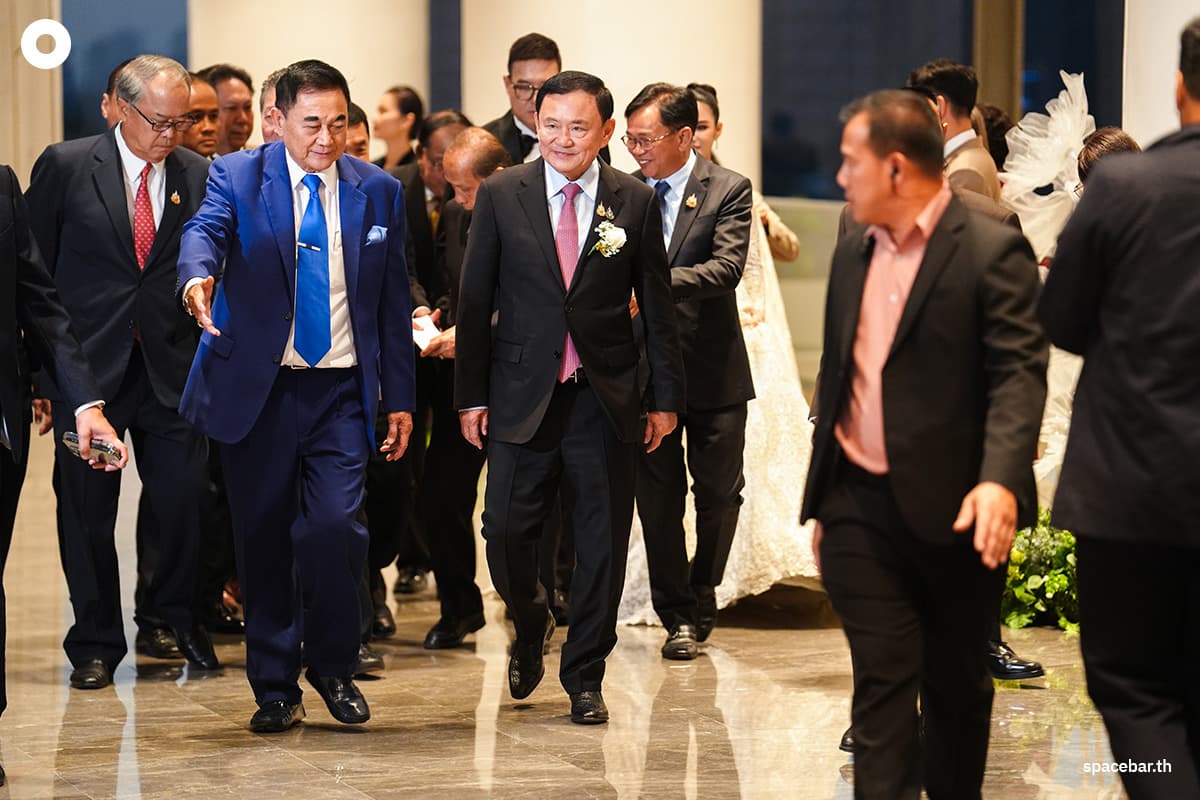 Thaksin_and_Pita_at_the_wedding_SPACEBAR_Photo06_8fa021a8e3.jpg