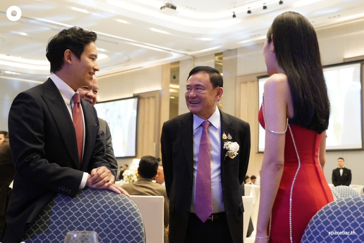 Thaksin_and_Pita_at_the_wedding_SPACEBAR_Photo16_435969f19c.jpg