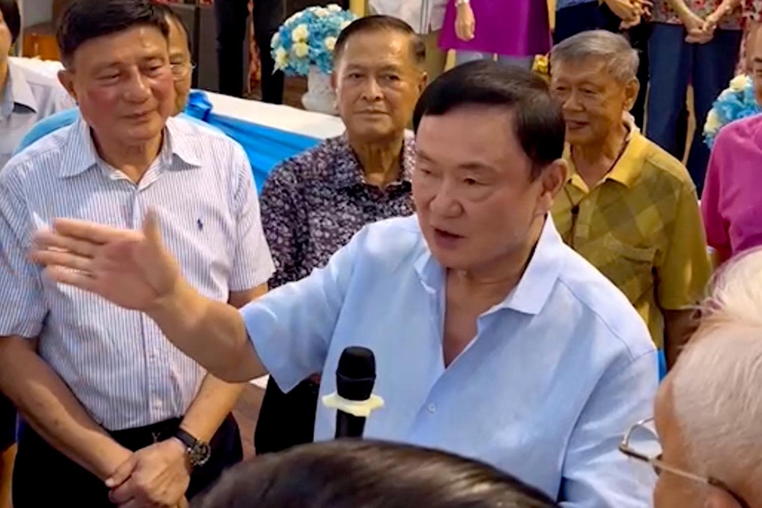Thaksin_reunion_prepares_soldiers_of_the_10th_generation_to_greet_him_on_a_belated_birthday_SPACEBAR_Hero_0eabfc4584.jpg