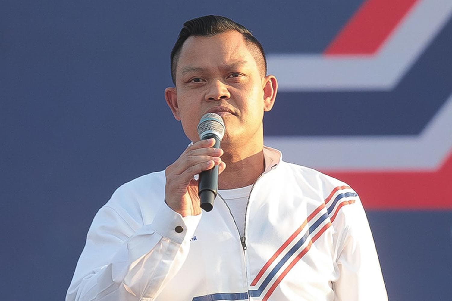 Thanakorn_urges_political_parties_to_stop_drama_Stop_the_power_bill_bias_SPACEBAR_Hero_8c11378f03.jpeg
