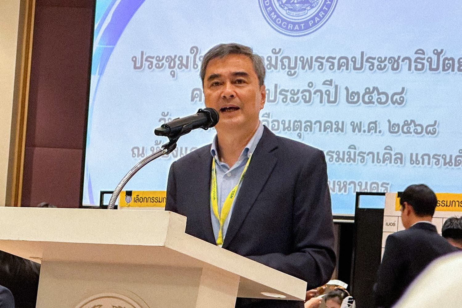 ยึดสัจจะ รับใช้แผ่นดิน ‘มาร์ค’ โชว์ความเป็น ‘ลูกพระแม่ธรณี’