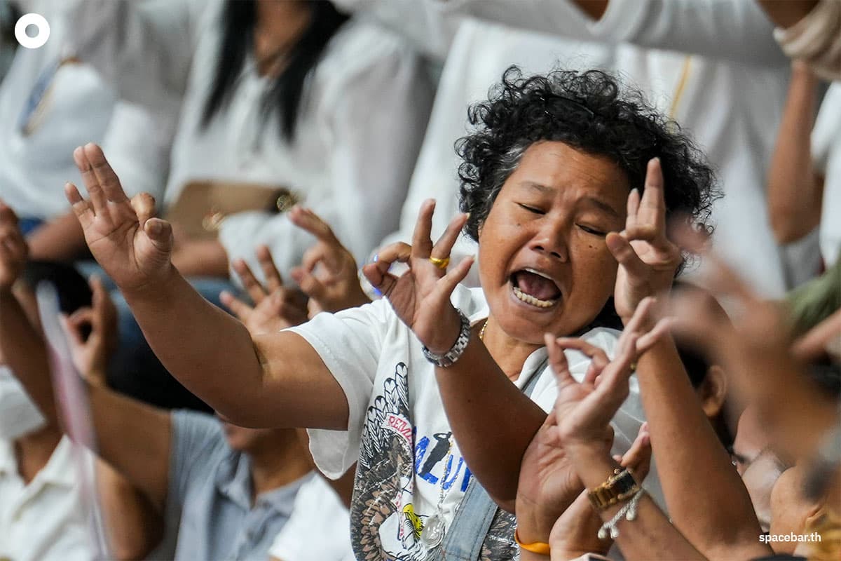 The-atmosphere-at-the-end-of-the-campaign-registration-period-for-Bangkok-MPs-2-SPACEBAR-Photo05.jpg