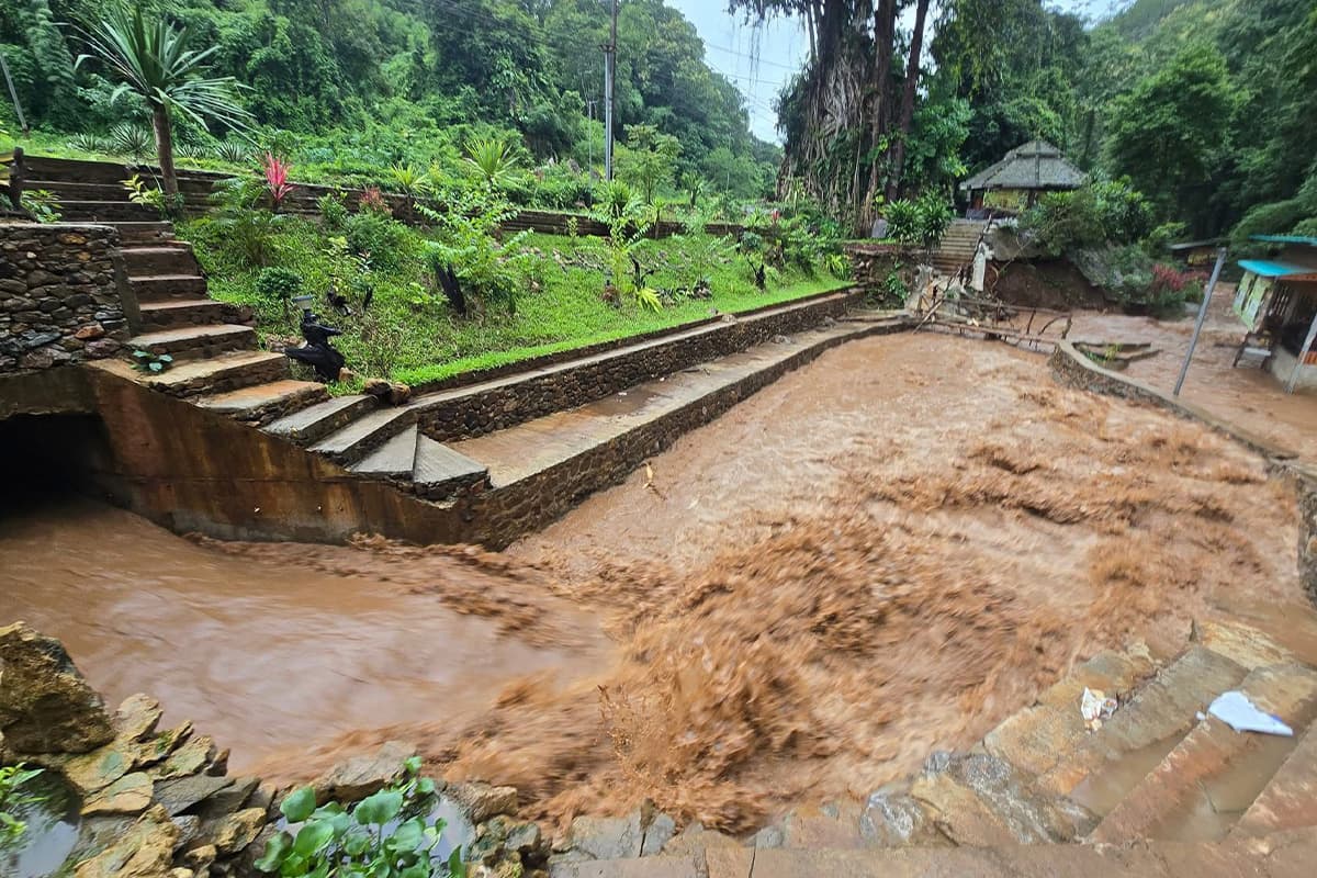 The-effects-of-Typhoon-Kajiki-Mae Chaem-and-Mae Hong Son-SPACEBAR-Photo04-2.jpg