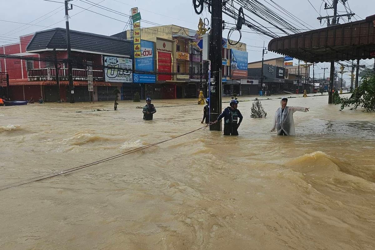 The-flood-situation-in-the-southern-region-of-Satun-Province-remains-SPACEBAR-Photo01.jpg