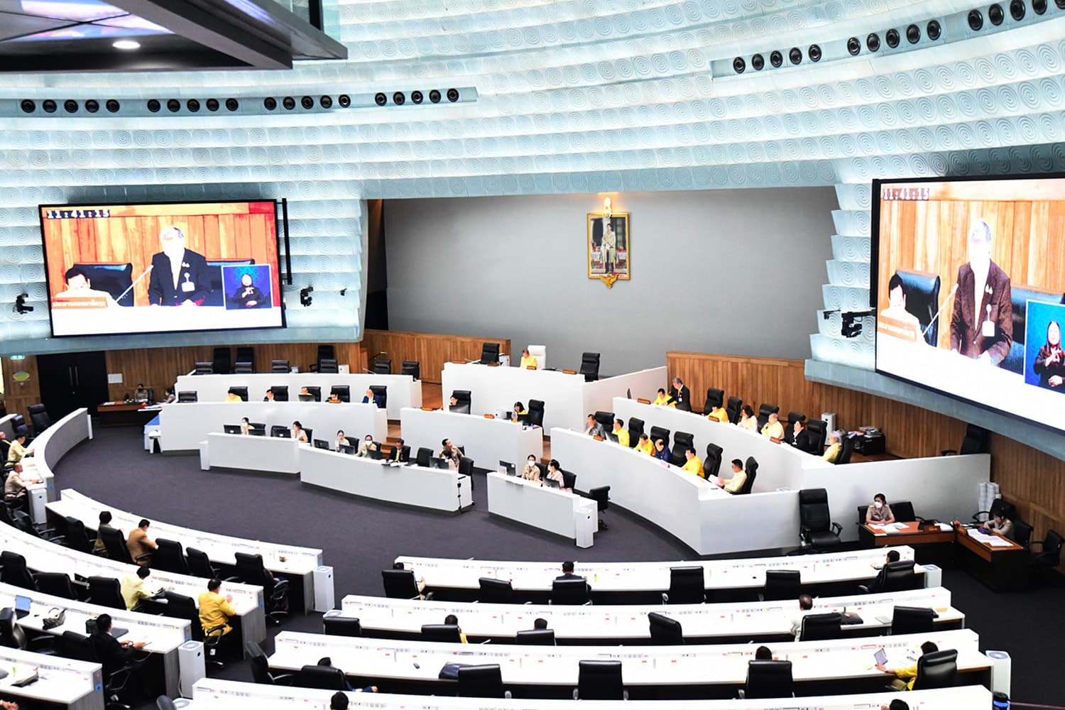 The_Senate_scheduled_meeting_to_consider_the_referendum_bill_on_30_Sep_SPACEBAR_Hero_469a43758f.jpg