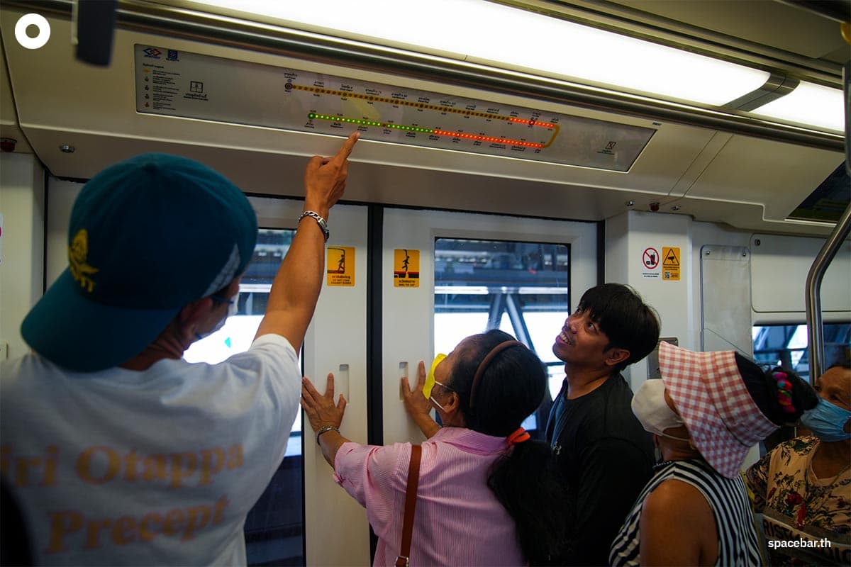 Today_Is_First_Day_MRT_Yellow_Line_Trial_Run_Free_Everyone_Happy_SPACEBAR_Photo09_b1d5a256de.jpeg