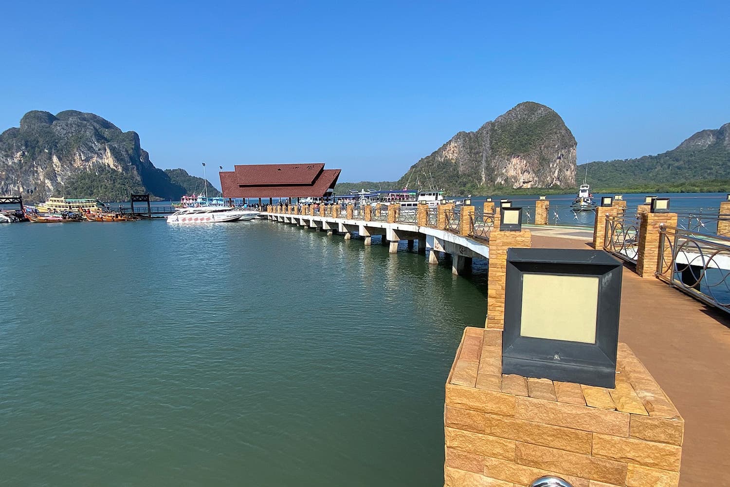 'ตรัง' เดินหน้าโครงการ ‘รถบัสไฟฟ้า’ เชื่อมต่อสนามบิน-ท่าเรือ รองรับการท่องเที่ยว