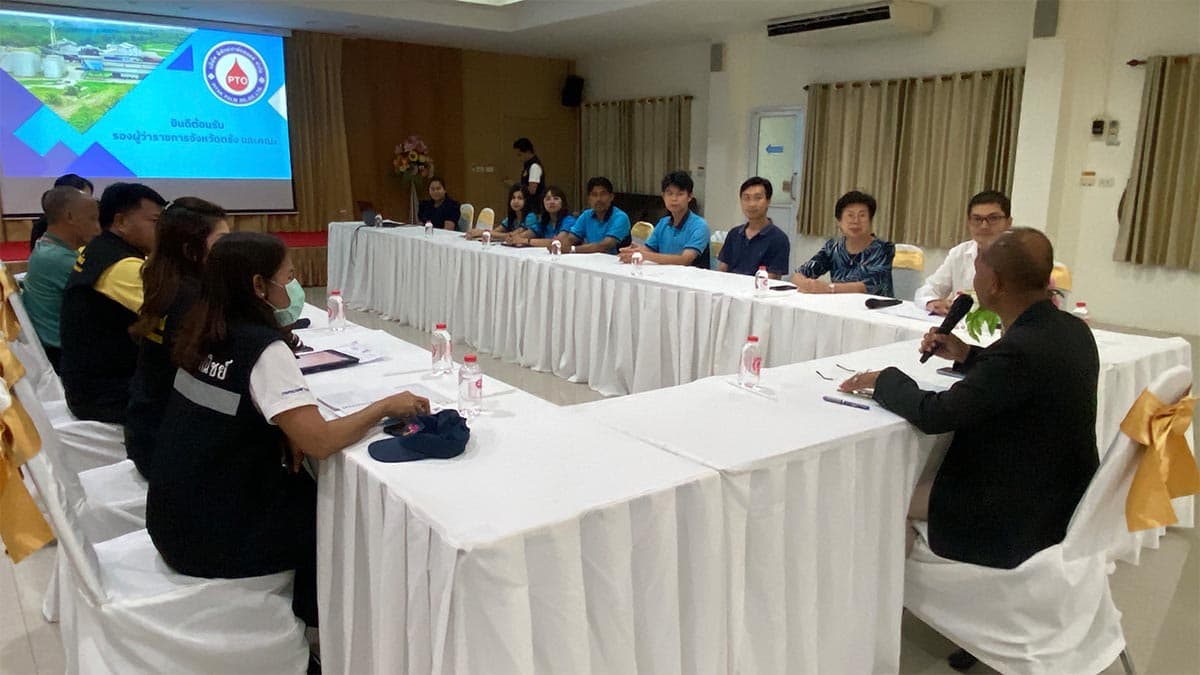 Trang_rushes_to_solve_the_problem_of_palm_oversupply_in_the_market_Factory_buys_at_5_baht_per_kilogram_to_help_farmers_SPACEBAR_Photo07_ac117205e8.jpg