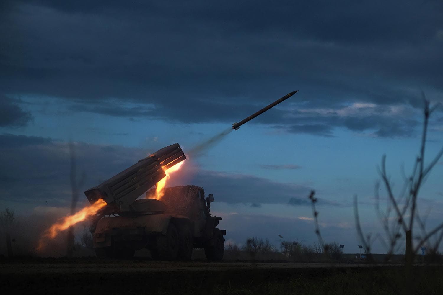Ukraine_war_spurs_record_global_spending_military_SPACEBAR_Hero_1a0db9d0b5.jpeg