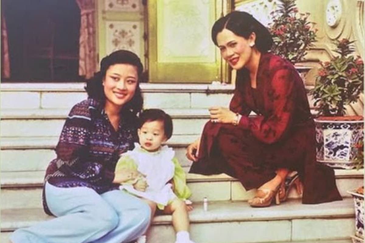 Unveiling-8-branches-of-the-royal-family-tree-of-Her-Royal-Highness-Princess-Bajrakitiyabha-SPACEBAR-Photo05.jpg