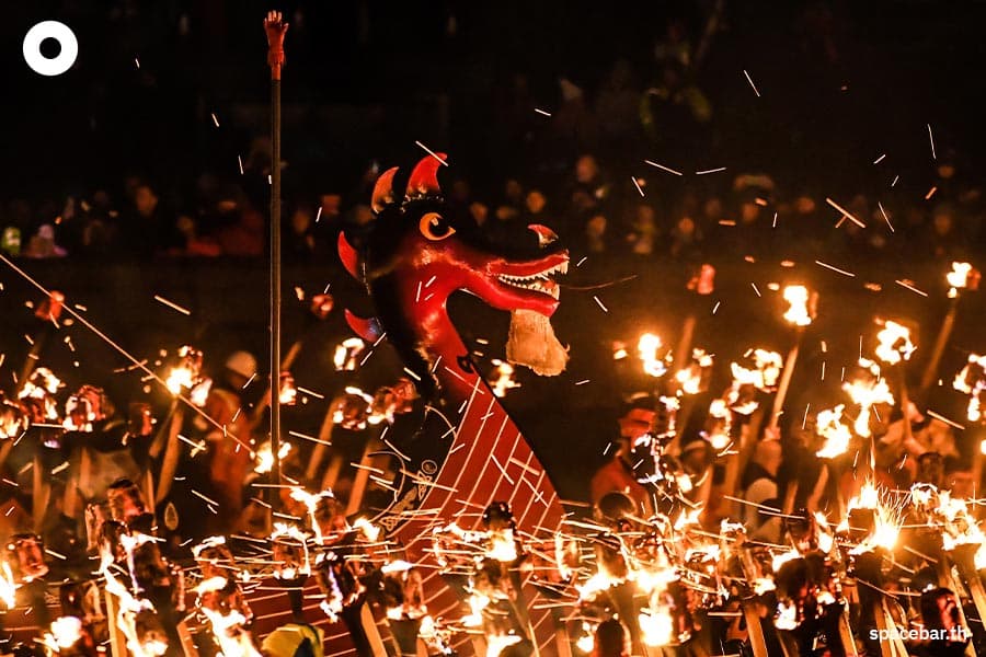 Up_Helly_Aa_festival_Lerwick_Shetland_Scandinavian_Vikings_scotland_SPACEBAR_Photo03_0dc4018d3e.jpeg