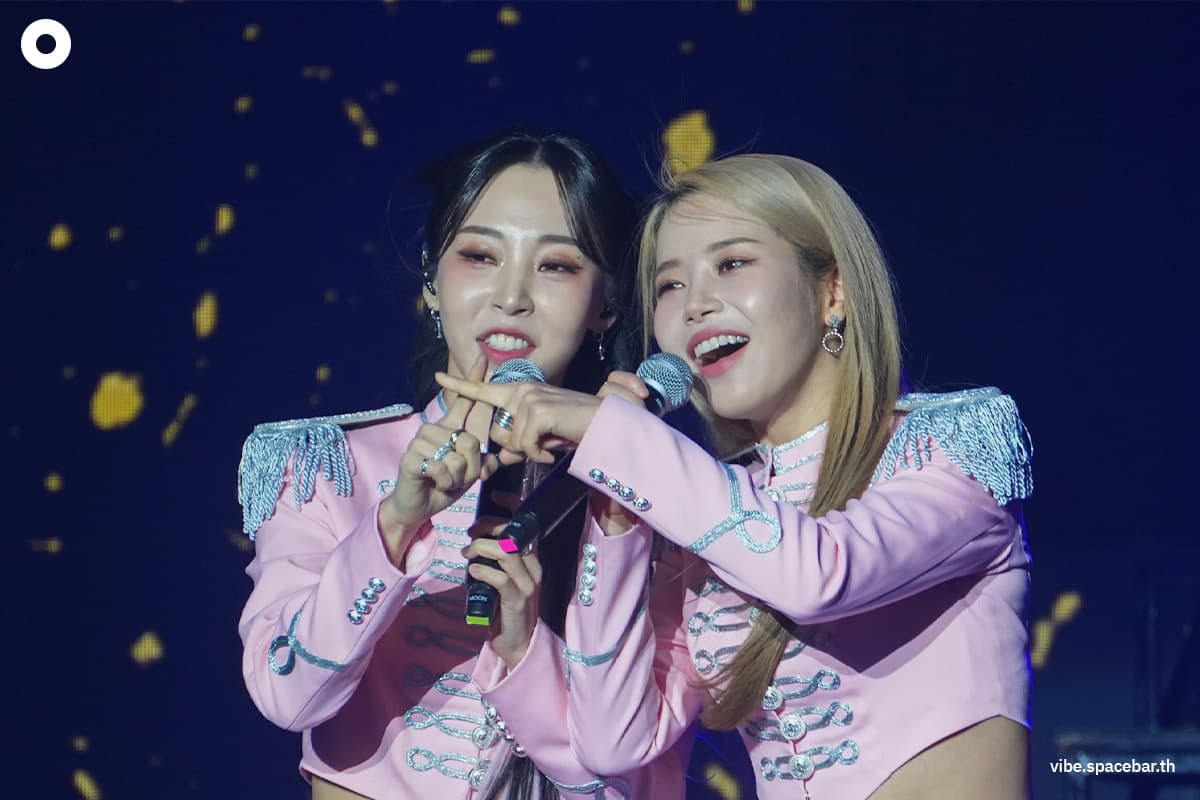 VIBE_REVIEW_MAMAMOO_PLUS_Fan_Concert_in_bkk_SPACEBAR_Photo06_df5204e3cc.jpg