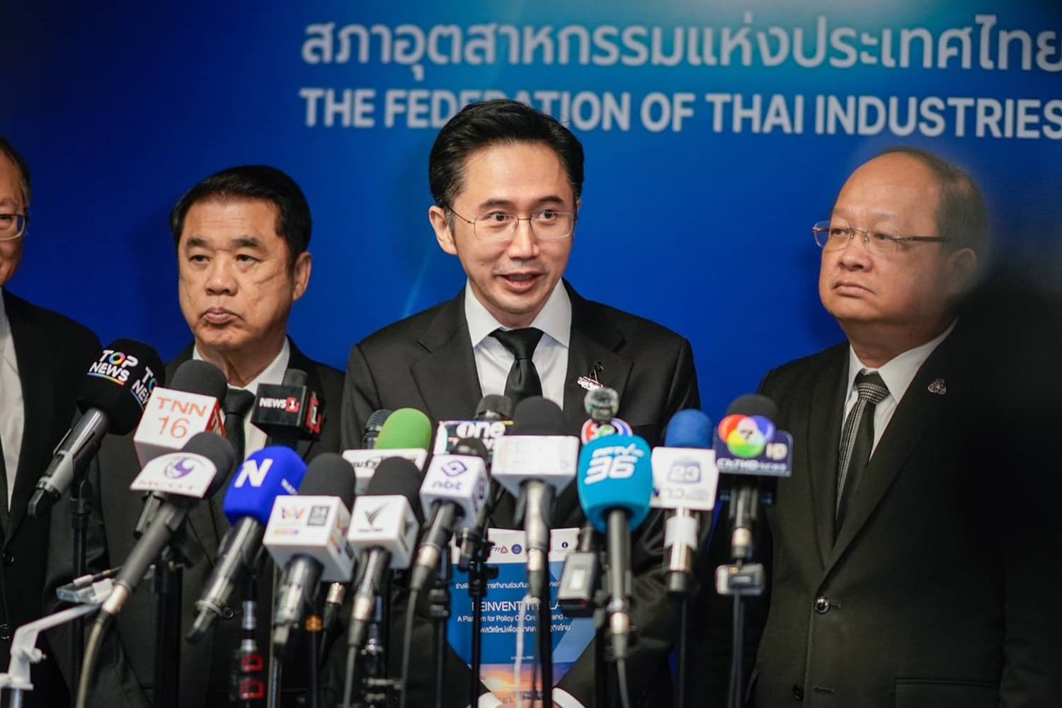 อย่าดึงกระแสจากชาตินิยม ‘ยศชนัน’โต้ปม ‘ตระกูลชินฯ’ ต้นตอปัญหาชายแดน