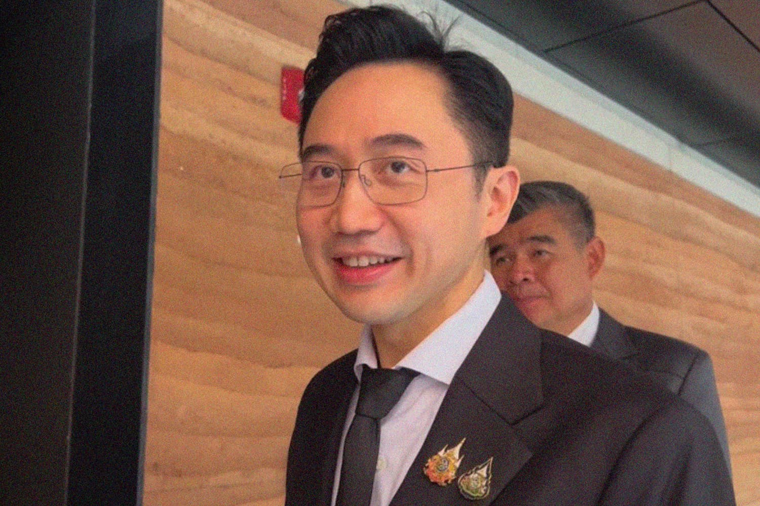 เปิดสภานัดแรก 'ยศชนัน' เตรียม ชงญัตติด่วนแก้วิกฤตพลังงาน จี้ปฏิรูปโครงสร้างทั้งระบบ ยันส่งโผ ครม. ตรวจประวัติครบแล้ว