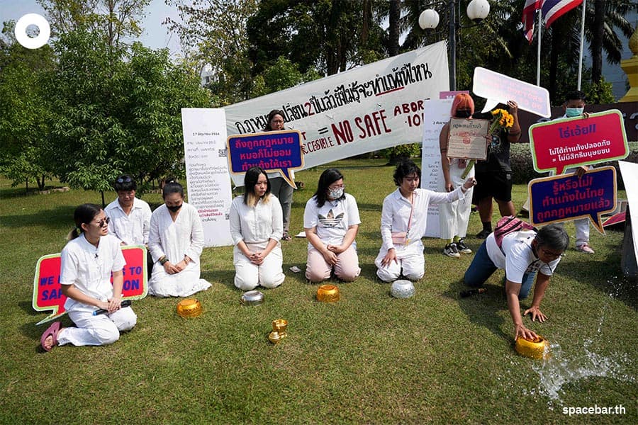 abortion_law_thailand_anutin_charnvirakul_minister_of_public_health_SPACEBAR_Photo04_2caa95c74d.jpeg