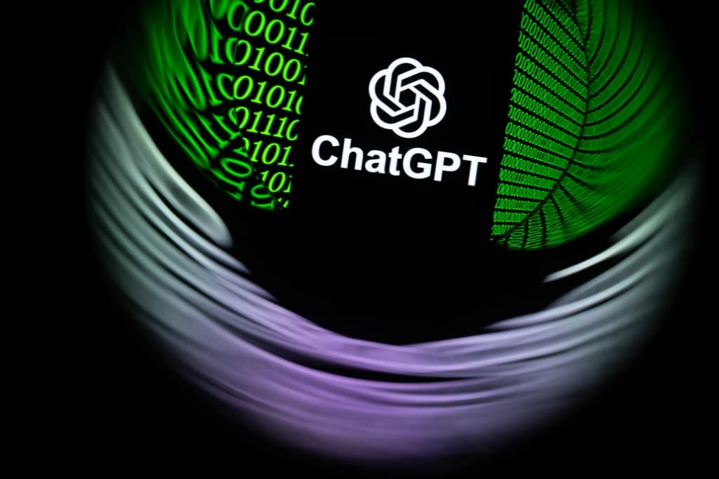 OpenAI เปิดโฆษณาใน ChatGPT ดึงรายได้ใหม่ ขณะ Anthropic ออกโฆษณา Super Bowl โต้กลับ