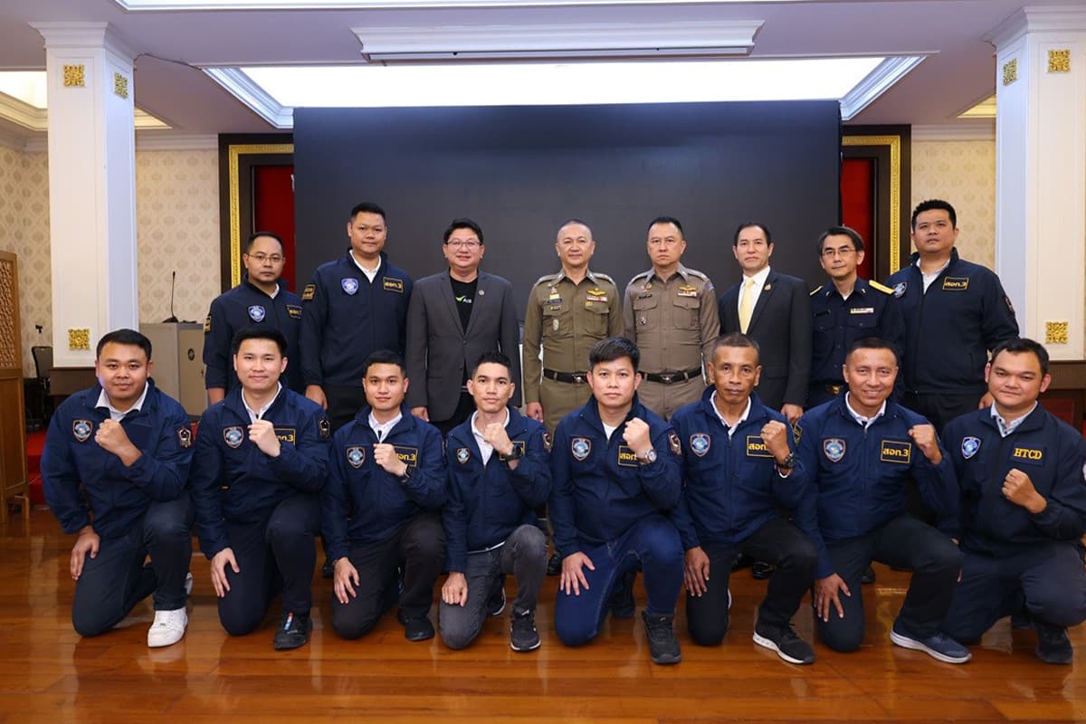 ais_aoc_online_crime_arrest_sukhumvit_sms_transmitter_SPACEBAR_Photo04_11e8c205e3.jpg