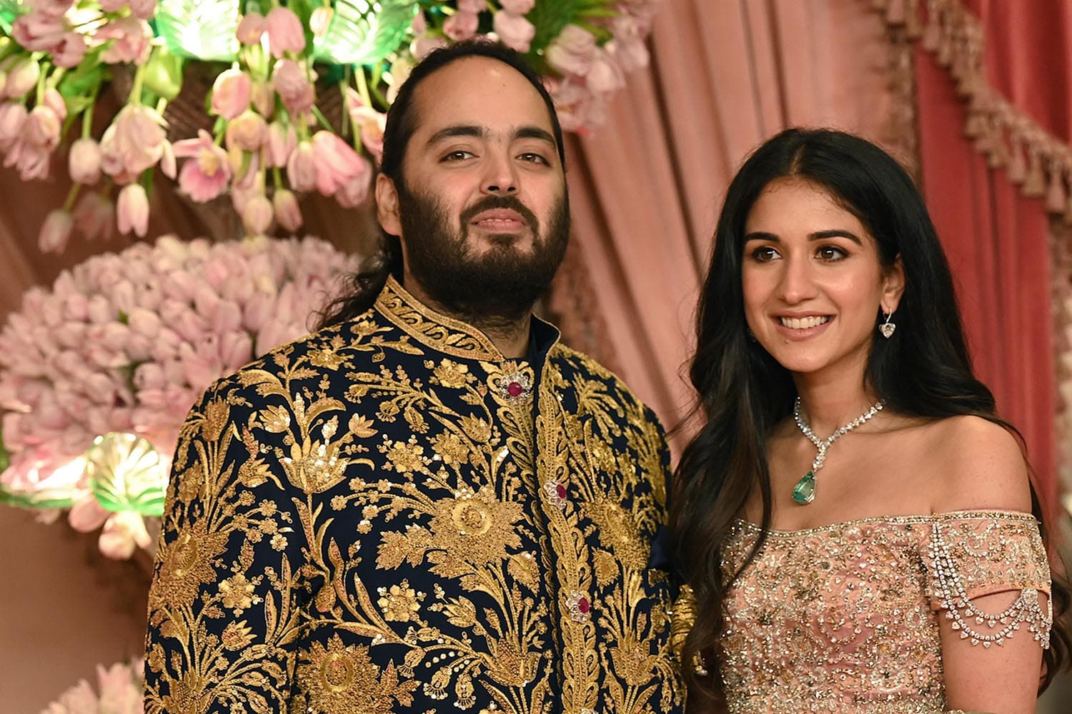 anant_ambani_glitzy_wedding_highlights_indias_missing_middle_class_SPACEBAR_Hero_5b6826febb.jpg