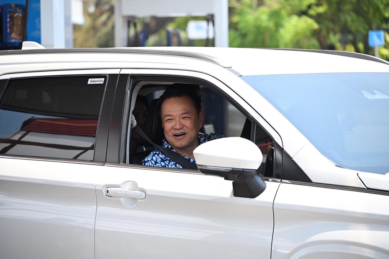 Photo Story : ‘อนุทิน’ เช่ารถขับ สุ่มตรวจปั๊มน้ำมันเอง