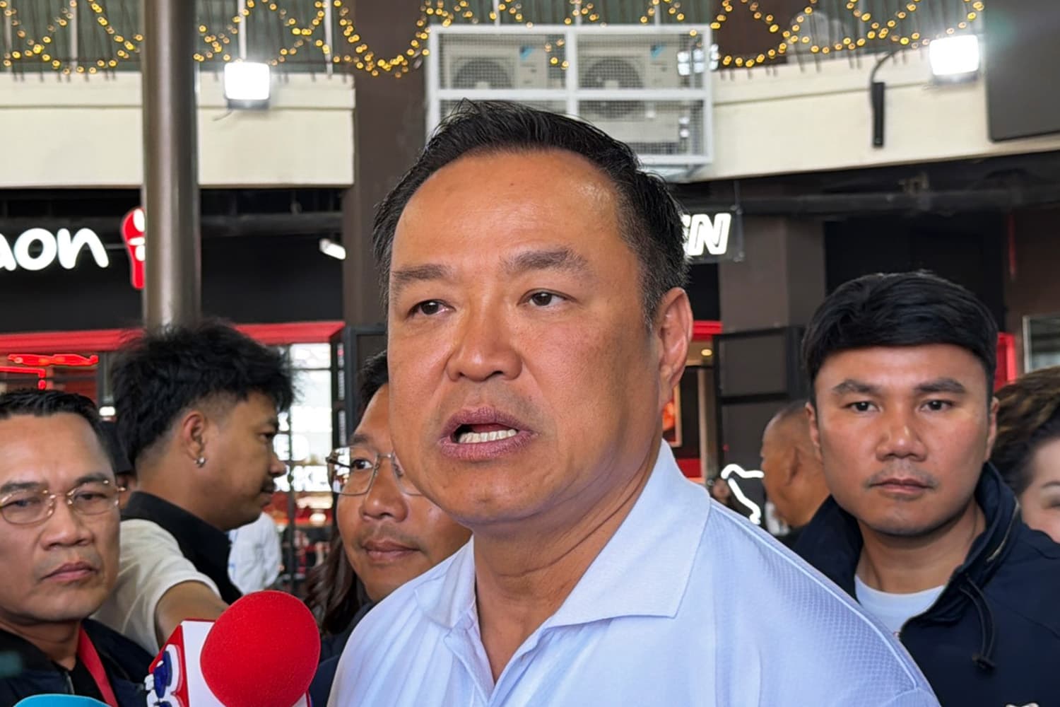 ‘อนุทิน’ ชี้ ‘ภท.-ส้ม’ แต้มสูสี แค่คะแนนโพล