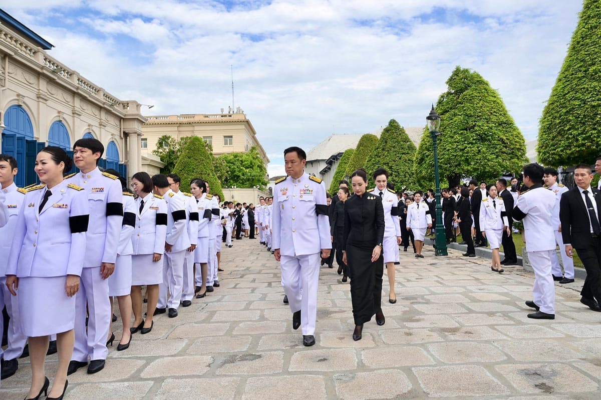 anutin-leads-cabinet-to-pay-respects-to-princess-bajrakitiyabha-SPACEBAR-Photo06.jpg