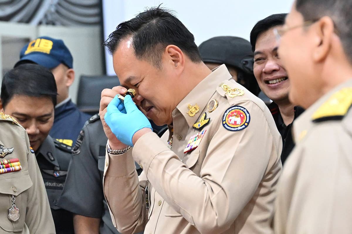 anutin-leads-crackdown-on-Wiang-Haeng-identity-fraud-and-drug-networks-SPACEBAR-Photo04-1.jpg