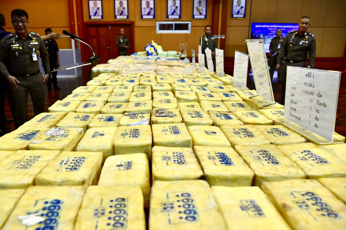 anutin-leads-major-drug-crackdown-SPACEBAR-Photo05.jpg
