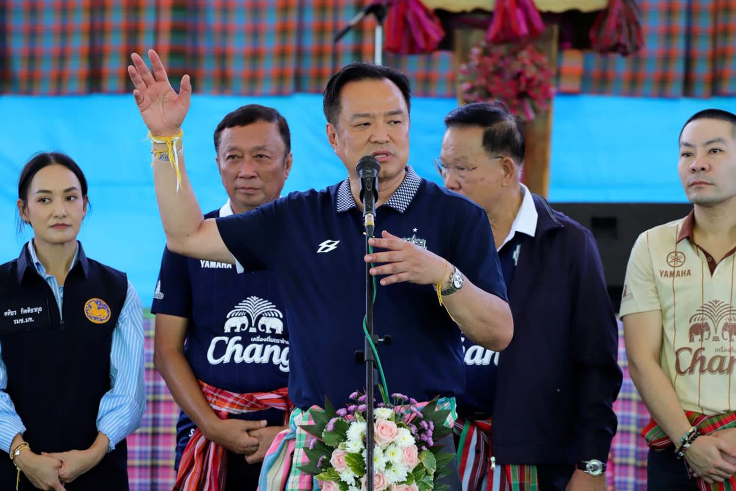 ‘อนุสรณ์’ ลั่นไม่เปิดด่าน! ผุดโครงการลดหนี้ 1 แสน