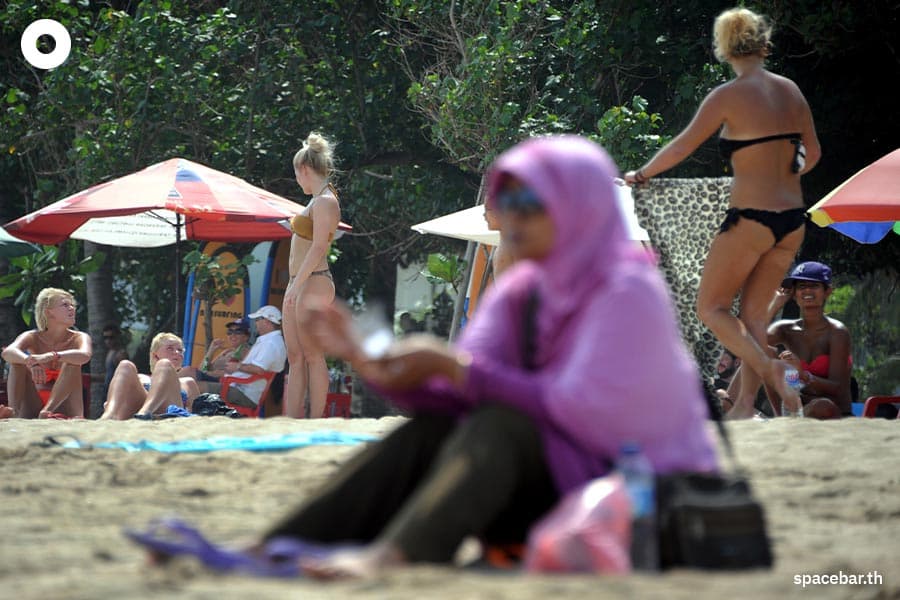 bali_plans_to_ban_foreigners_from_renting_motorbikes_SPACEBAR_Photo01_5cc7890794.jpeg