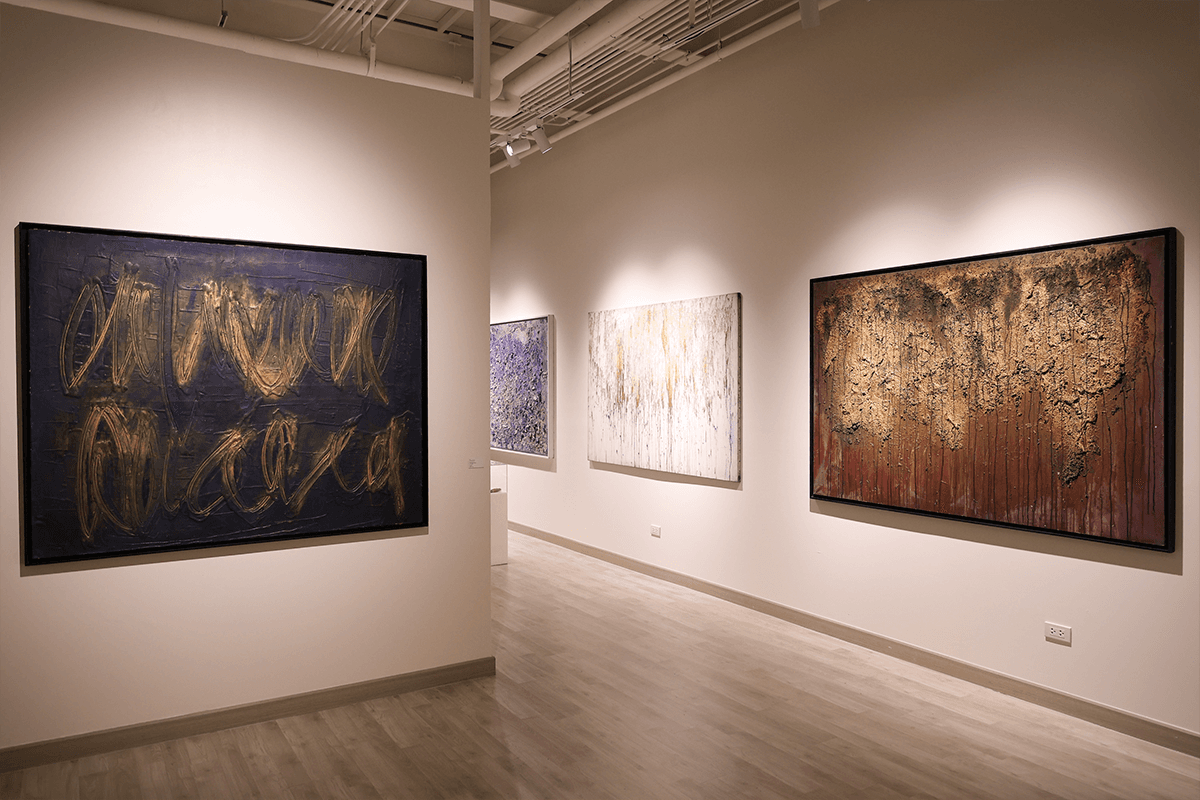 PhotoStory-นิทรรศการ “Between Earth and Light – ระหว่างผืนดินและแสงสว่าง”