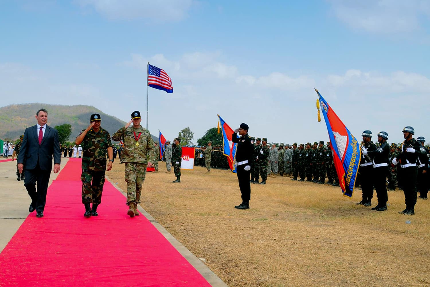 กัมพูชากับสหรัฐฯ ฟื้นฟูความสัมพันธ์ทางทหาร-เตรียมกลับมาการซ้อมรบร่วมหลังหยุดไปนาน