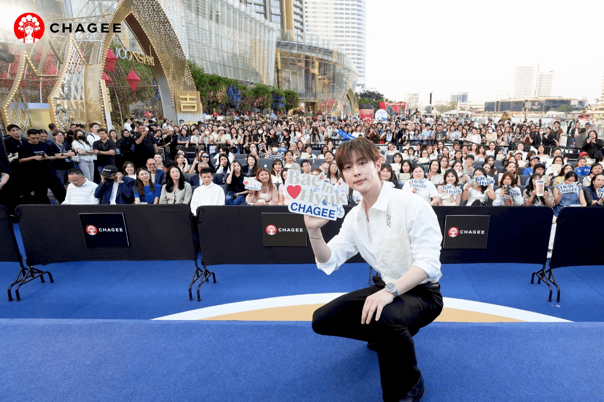 chagee-at-iconsiam-with-bae-in-hyuk-SPACEBAR-Photo03.png