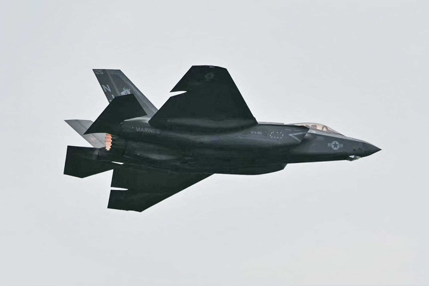 สหรัฐฯ เร่งสอบ! ชิ้นส่วนสำคัญของเครื่องบิน F-35 ตกอยู่ในมือจีนระหว่างส่งจากออสเตรเลียไปสหรัฐฯ
