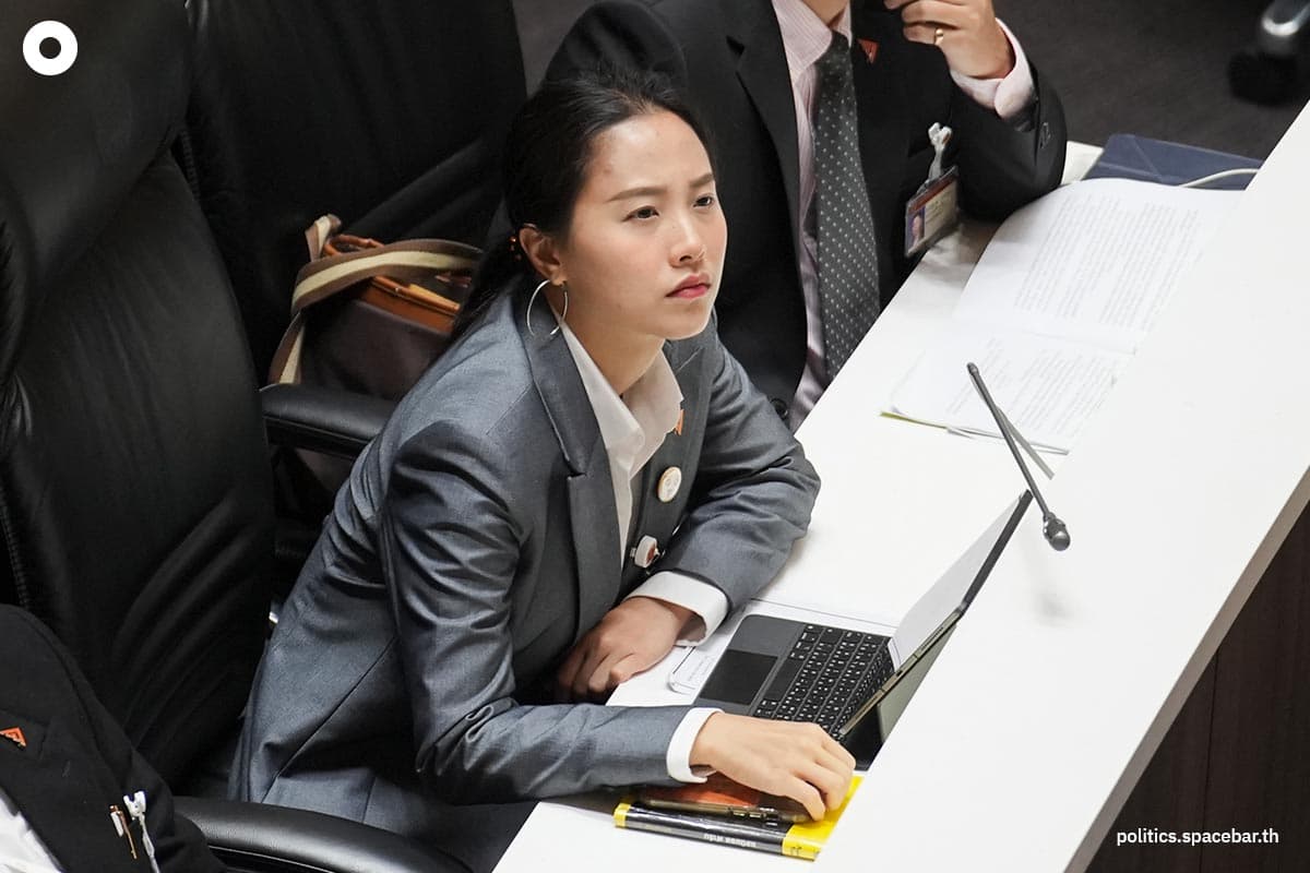 collection_of_moments_from_mps_and_senators_SPACEBAR_Photo05_5383c2f211.jpeg