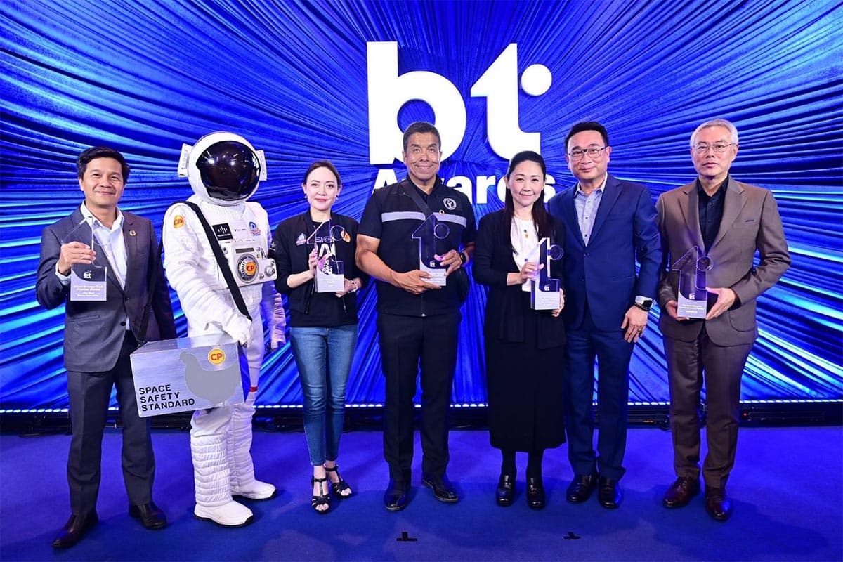cpf-space-chicken-thailand-SPACEBAR-Photo02.jpg