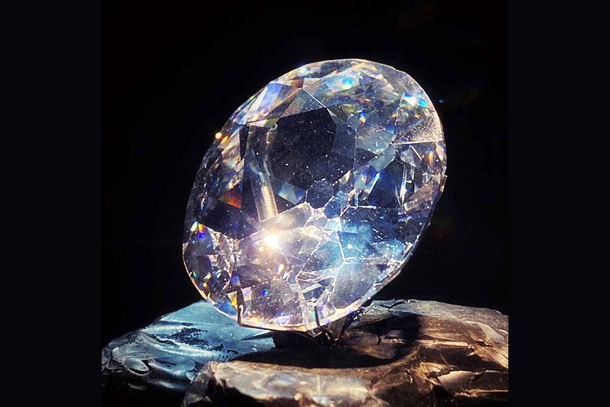 crown_jewels_india_kohinoor_great_star_africa_cullinan_SPACEBAR_Photo04_740c73465b.jpeg