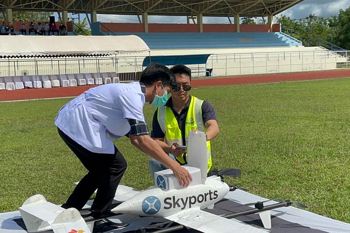 drones_for_delivery_of_medical_supplies_first_time_in_thailand_SPACEBAR_Photo01_ee62f5b966.jpeg