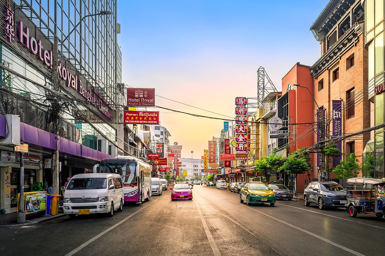 ดัชนีความเชื่อมั่นผู้บริโภค พ.ค. ทรุด พิษสงคราม ทำคนไม่กล้าใช้เงิน